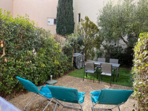 Studio en rez de jardin plage de Portissol